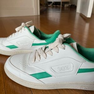 Model 89’ vegan Saye sneakers